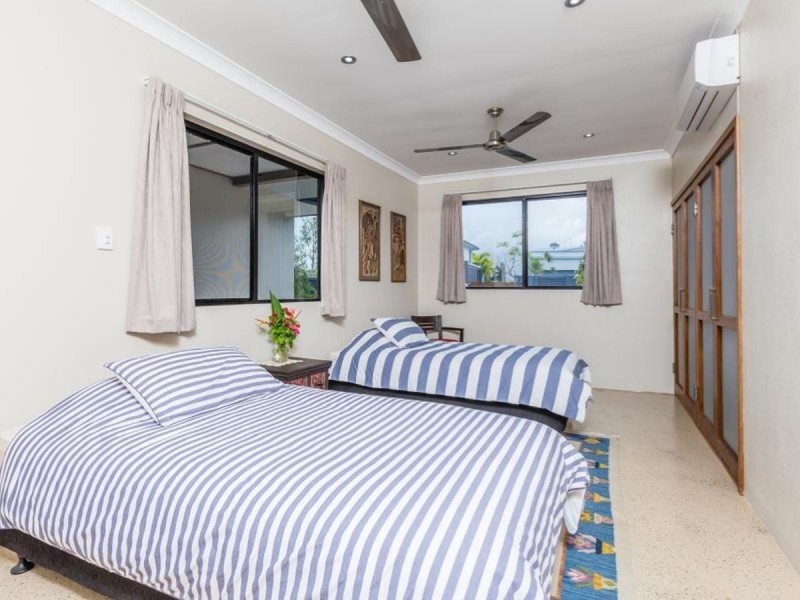 /1 8 Apollo Qy, Trinity Park QLD 4879