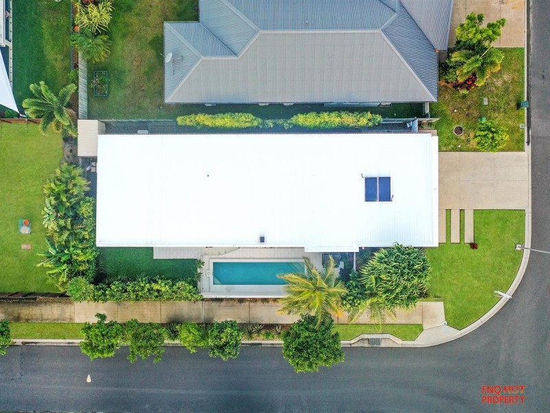 /2 Thornborough Circuit, Smithfield QLD 4878