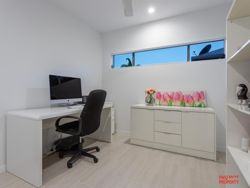 /2 Thornborough Circuit, Smithfield QLD 4878