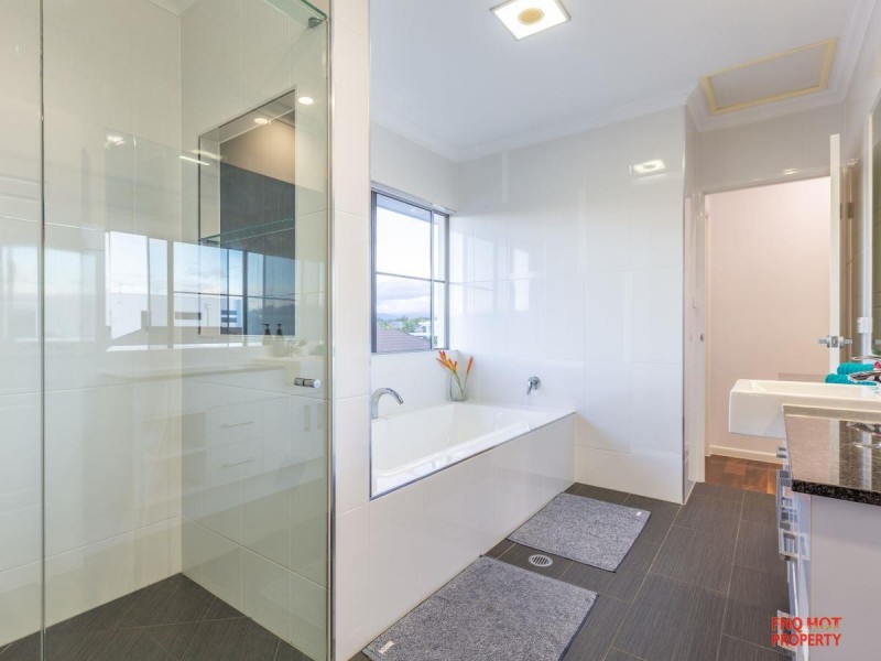 /15 Apollo Quay, Trinity Park QLD 4879