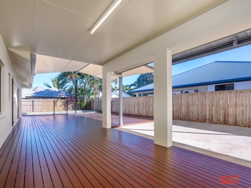 /22 Angor Road, Trinity Park QLD 4879