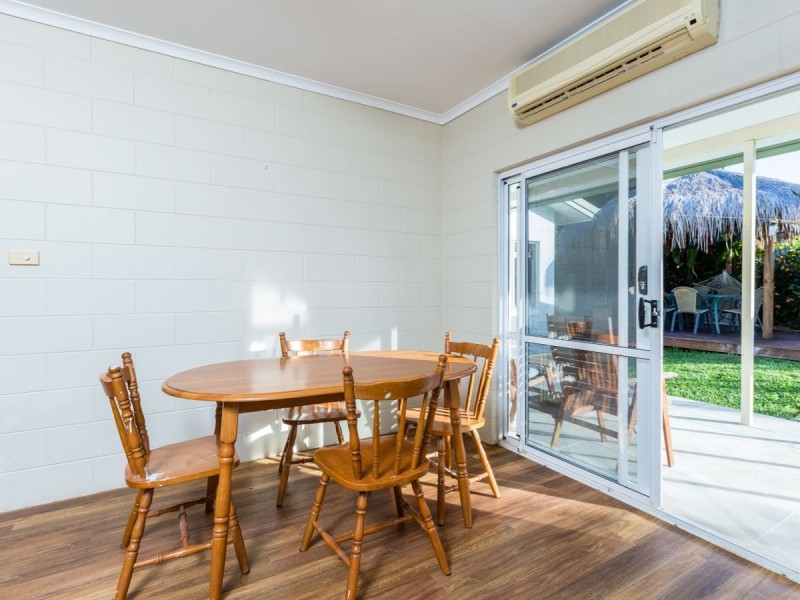 /11 Mahab Street, Kewarra Beach QLD 4879