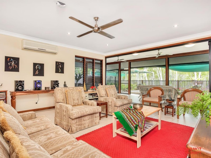 /104 Harbour Drive, Trinity Park QLD 4879