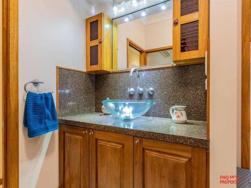 /104 Harbour Drive, Trinity Park QLD 4879