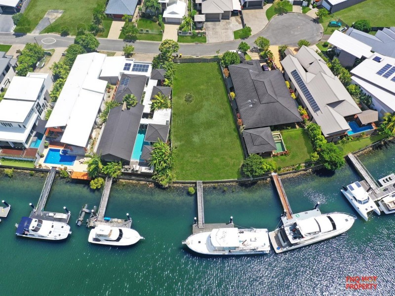 /9 Brindabella Quay, Trinity Park QLD 4879