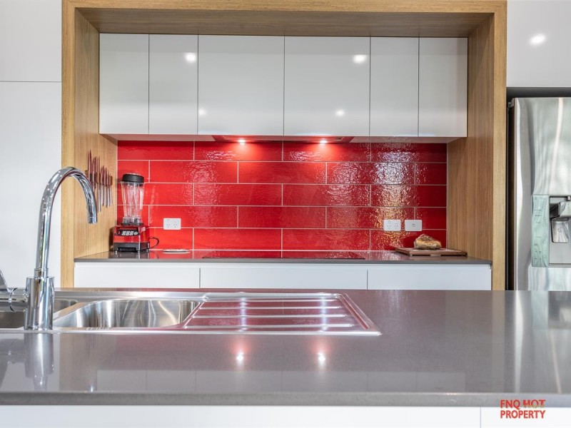 /3 Charleston Way, Smithfield QLD 4878