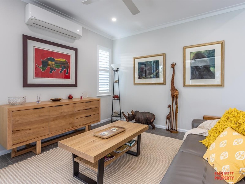 /3 Charleston Way, Smithfield QLD 4878