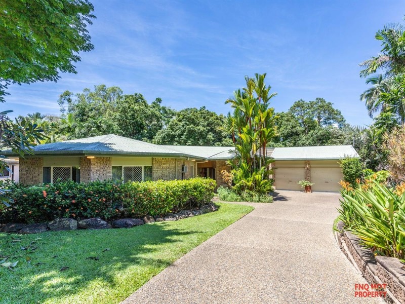 /17 Forum Close, Mooroobool QLD 4870