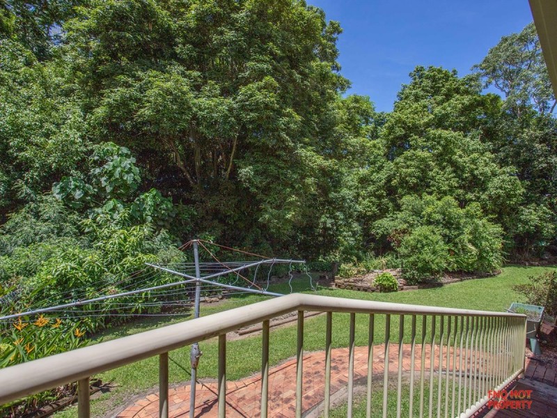 /17 Forum Close, Mooroobool QLD 4870
