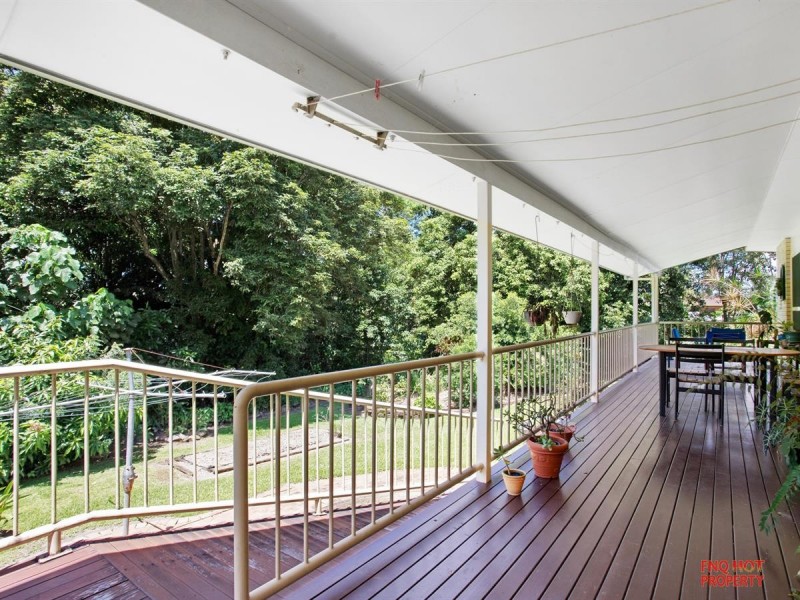 /17 Forum Close, Mooroobool QLD 4870