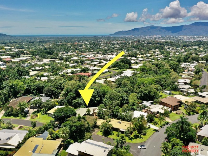 /17 Forum Close, Mooroobool QLD 4870