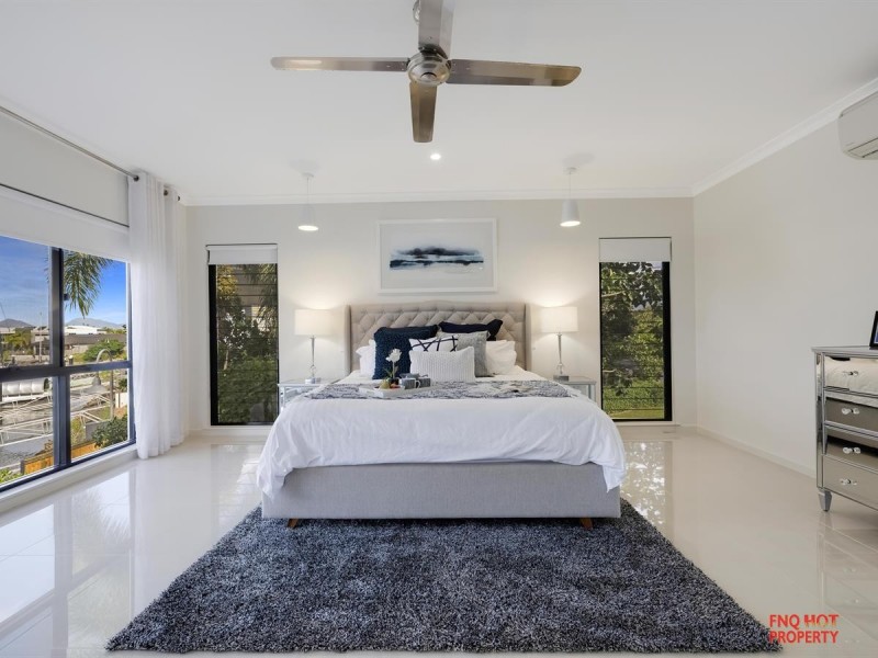 /81 Harbour Drive, Trinity Park QLD 4879