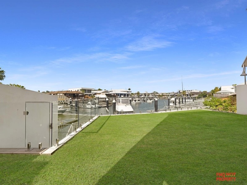 /81 Harbour Drive, Trinity Park QLD 4879
