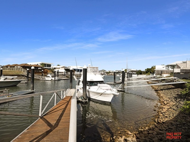 /81 Harbour Drive, Trinity Park QLD 4879