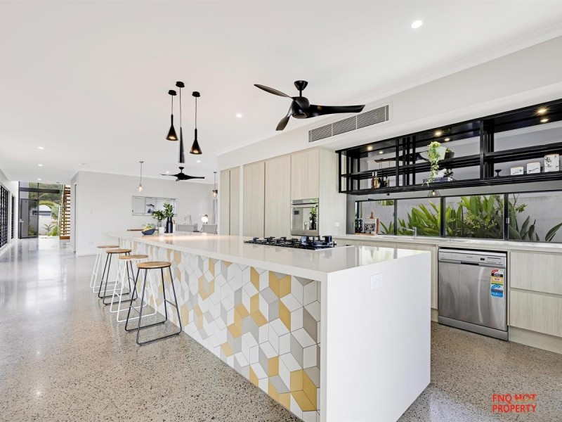 /81 Harbour Drive, Trinity Park QLD 4879