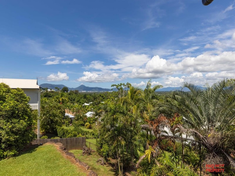 /3 Knott Court, Whitfield QLD 4870