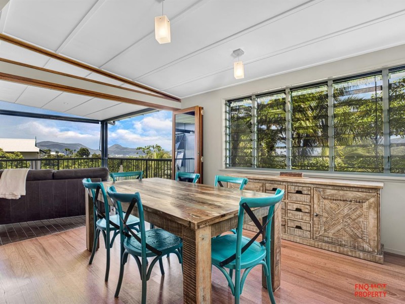 /3 Knott Court, Whitfield QLD 4870