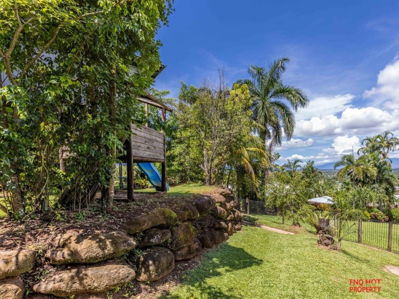 /3 Knott Court, Whitfield QLD 4870