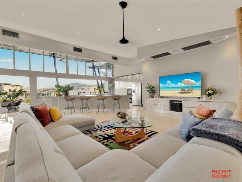 /3 Brindabella Quay, Trinity Park QLD 4879