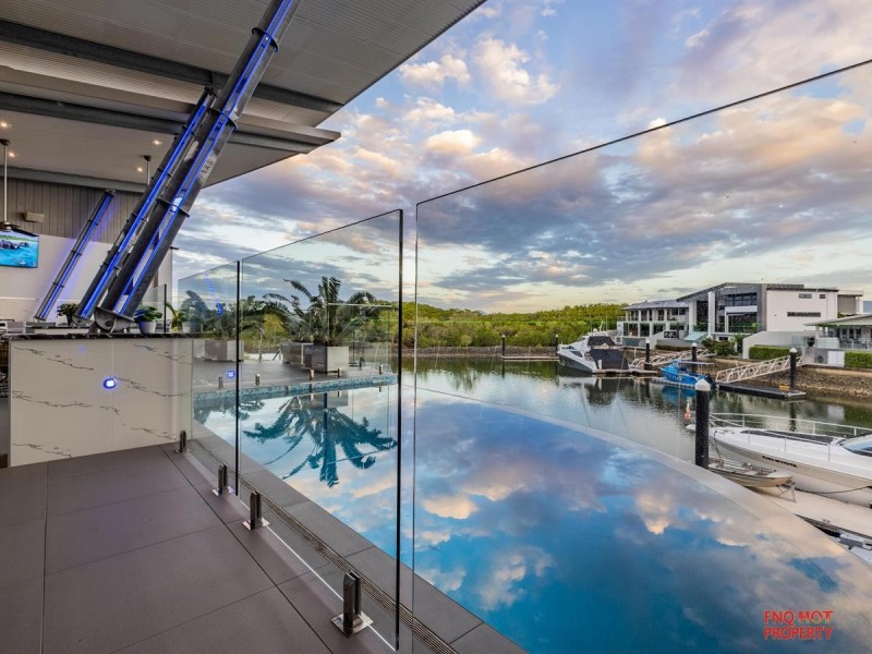 /3 Brindabella Quay, Trinity Park QLD 4879