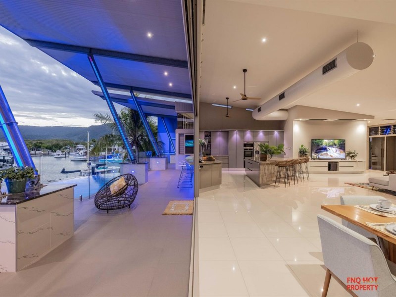 /3 Brindabella Quay, Trinity Park QLD 4879