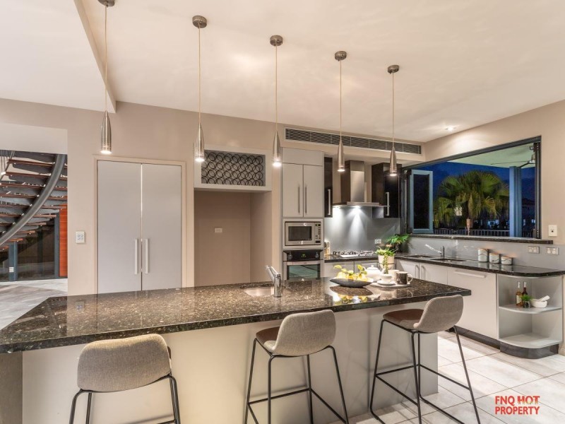 /19 Brindabella Quay, Trinity Park QLD 4879
