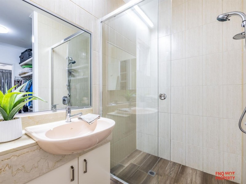 419/305-341 Coral Coast Drive, Palm Cove QLD 4879