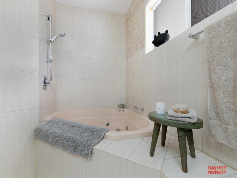 419/305-341 Coral Coast Drive, Palm Cove QLD 4879