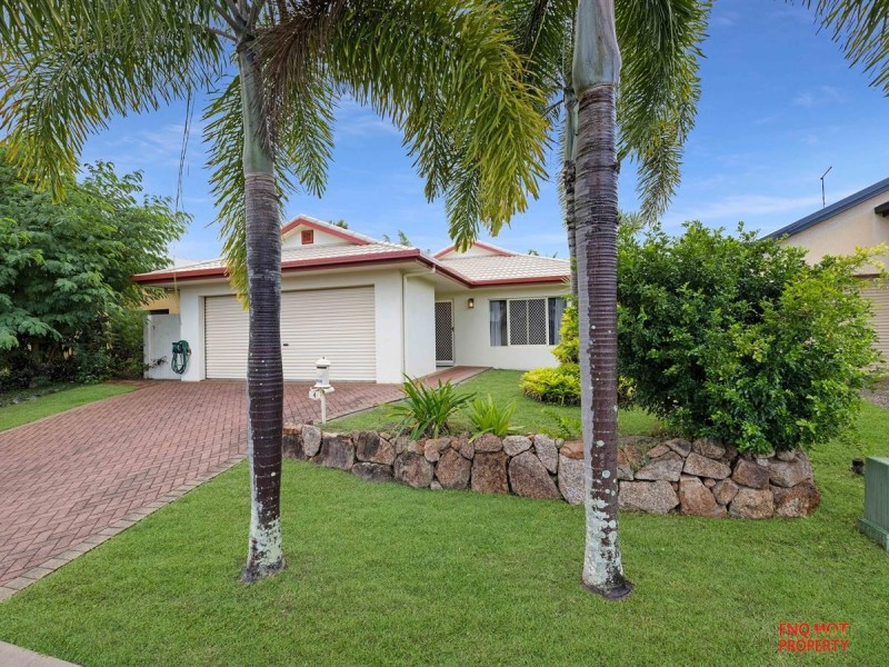 /4 Bells Close, Kewarra Beach QLD 4879