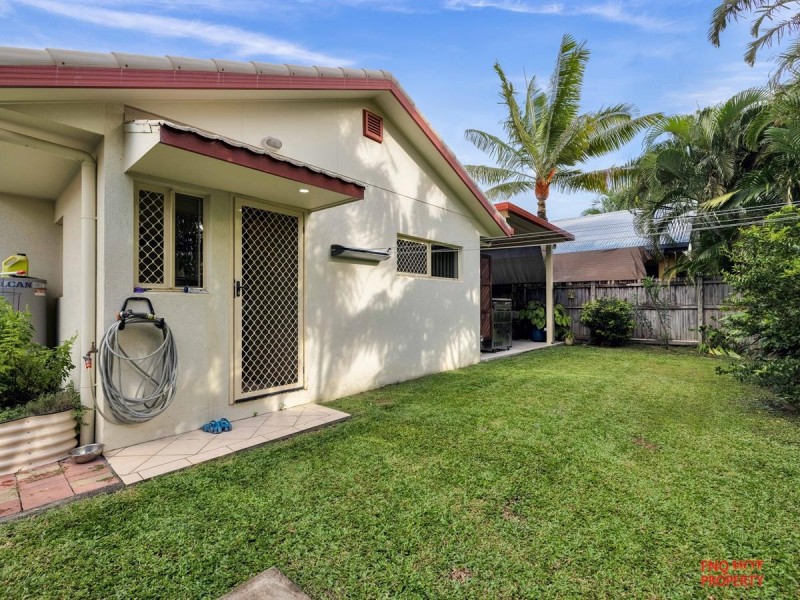 /4 Bells Close, Kewarra Beach QLD 4879