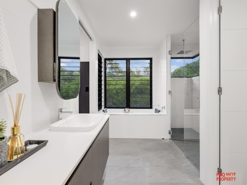 /9-11 Waterview Close, Kewarra Beach QLD 4879