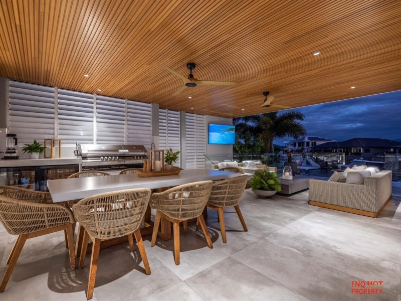 /13 Ragamuffin Quay, Trinity Park QLD 4879