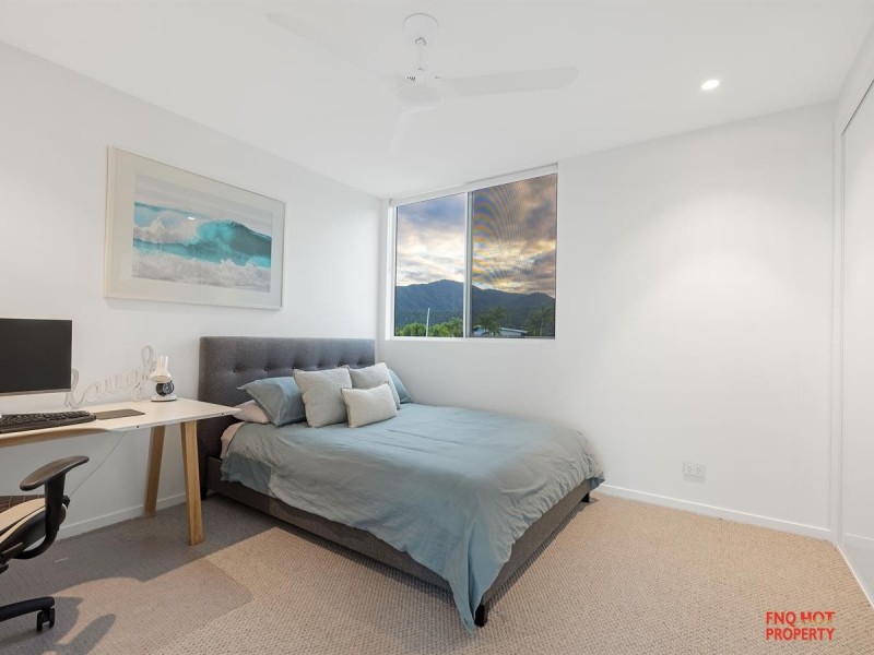 /13 Ragamuffin Quay, Trinity Park QLD 4879