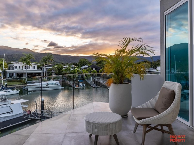 /13 Ragamuffin Quay, Trinity Park QLD 4879