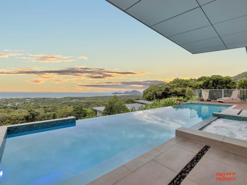 7/63 Foley Road, Palm Cove QLD 4879