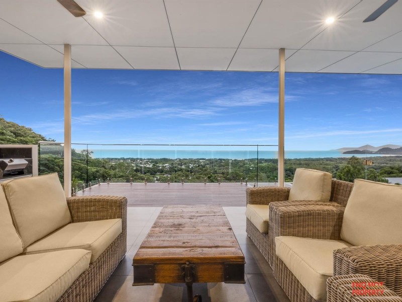 7/63 Foley Road, Palm Cove QLD 4879