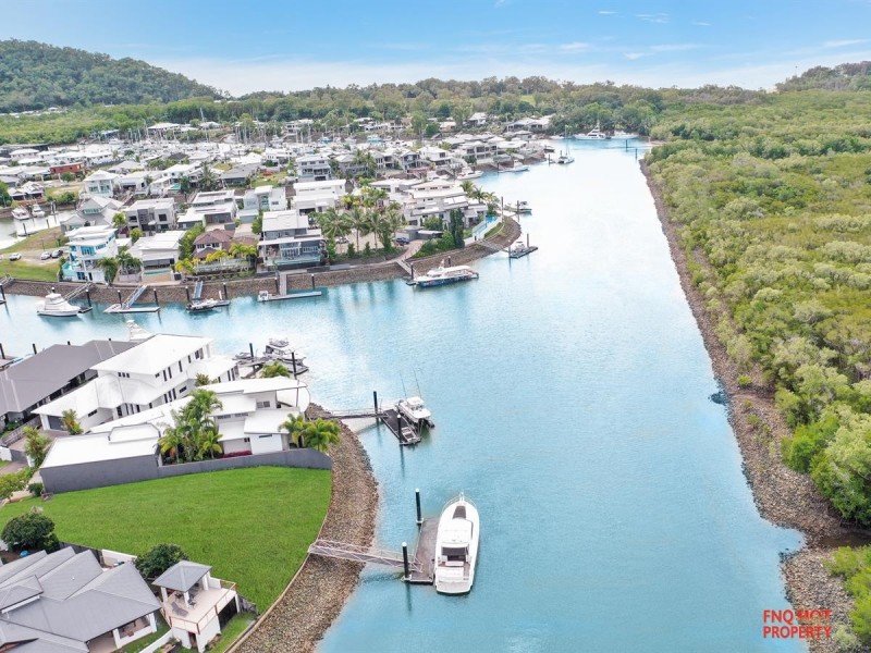 /2 Brindabella Quay, Trinity Park QLD 4879