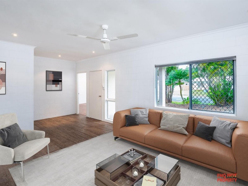 /1 Ellwood Close, Kewarra Beach QLD 4879