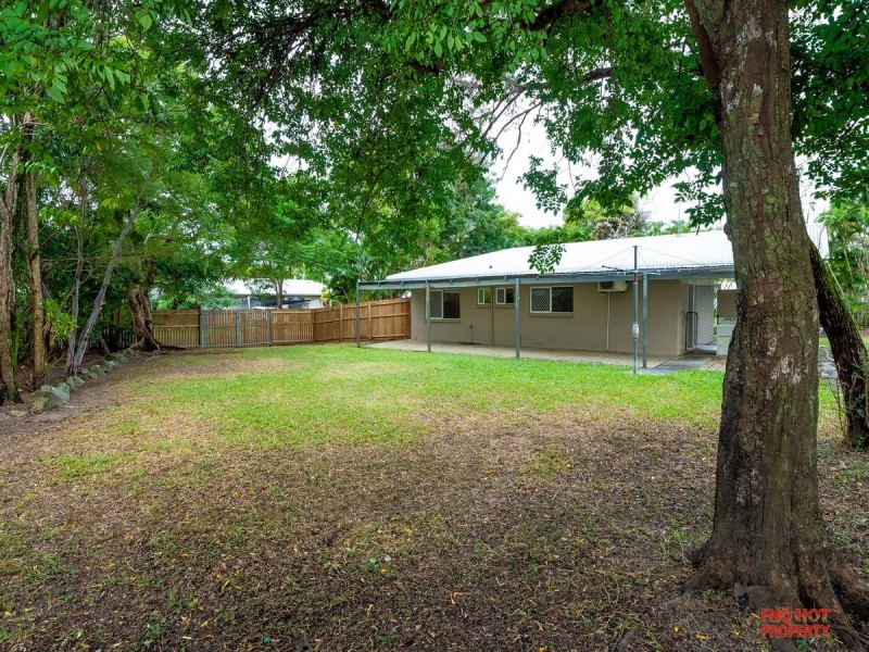 /1 Ellwood Close, Kewarra Beach QLD 4879