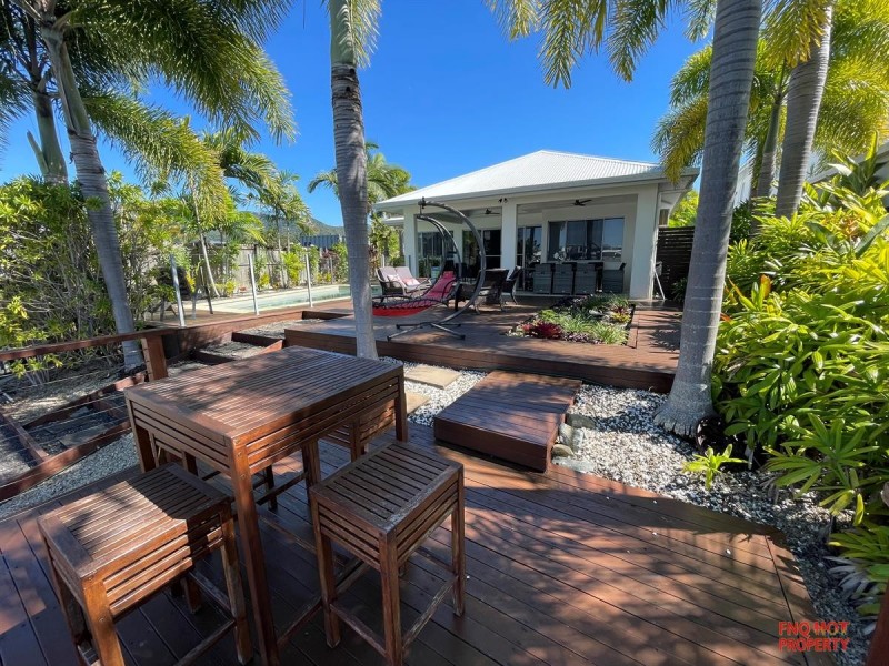 /61 Harbour Drive, Trinity Park QLD 4879