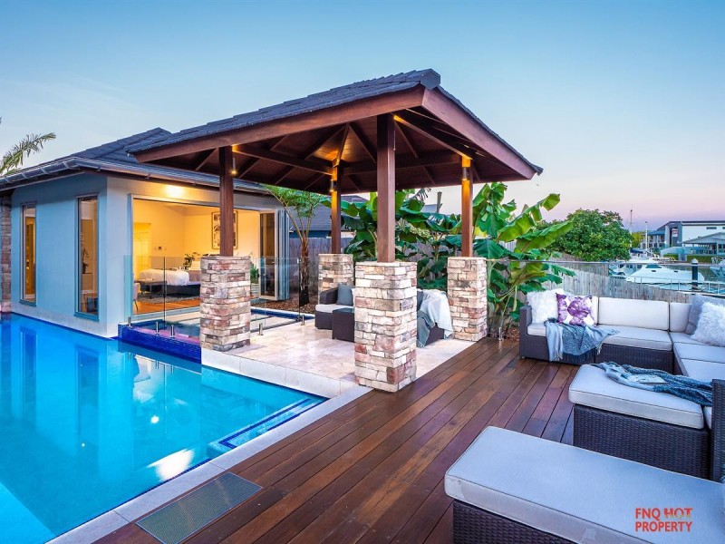 /11 Brindabella Quay, Trinity Park QLD 4879