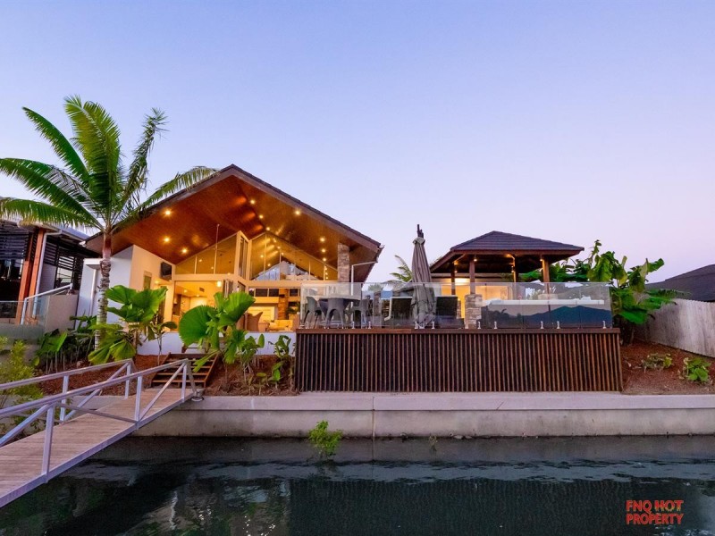 /11 Brindabella Quay, Trinity Park QLD 4879
