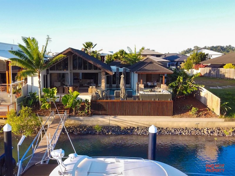 /11 Brindabella Quay, Trinity Park QLD 4879