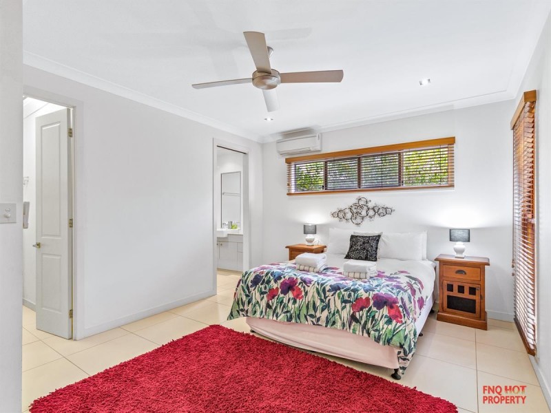 /52 Harbour Drive, Trinity Park QLD 4879