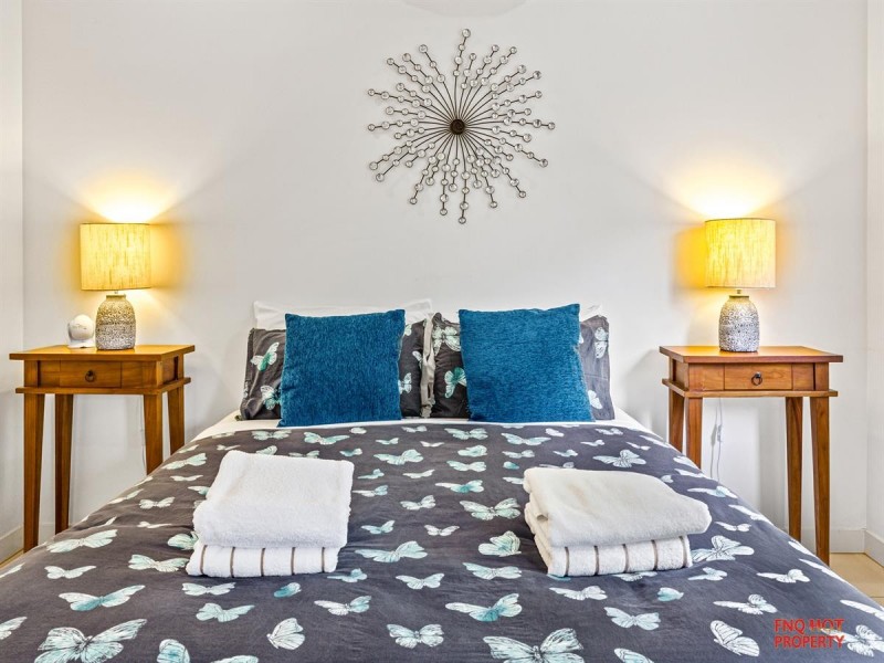 /52 Harbour Drive, Trinity Park QLD 4879