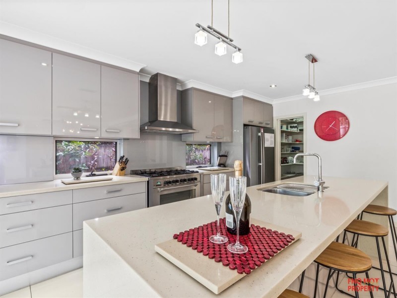/52 Harbour Drive, Trinity Park QLD 4879