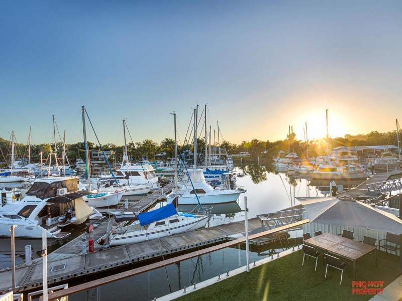 /18 Marina Quay, Trinity Park QLD 4879