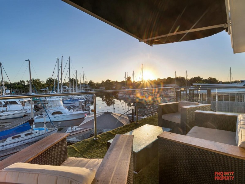 /18 Marina Quay, Trinity Park QLD 4879