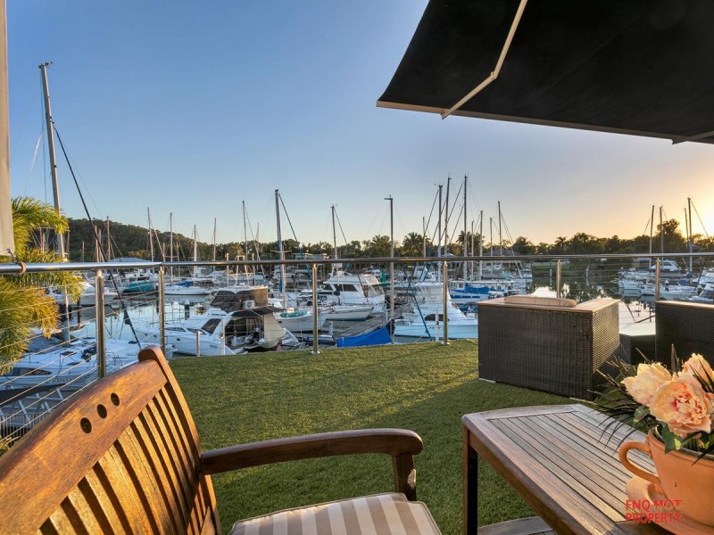 /18 Marina Quay, Trinity Park QLD 4879