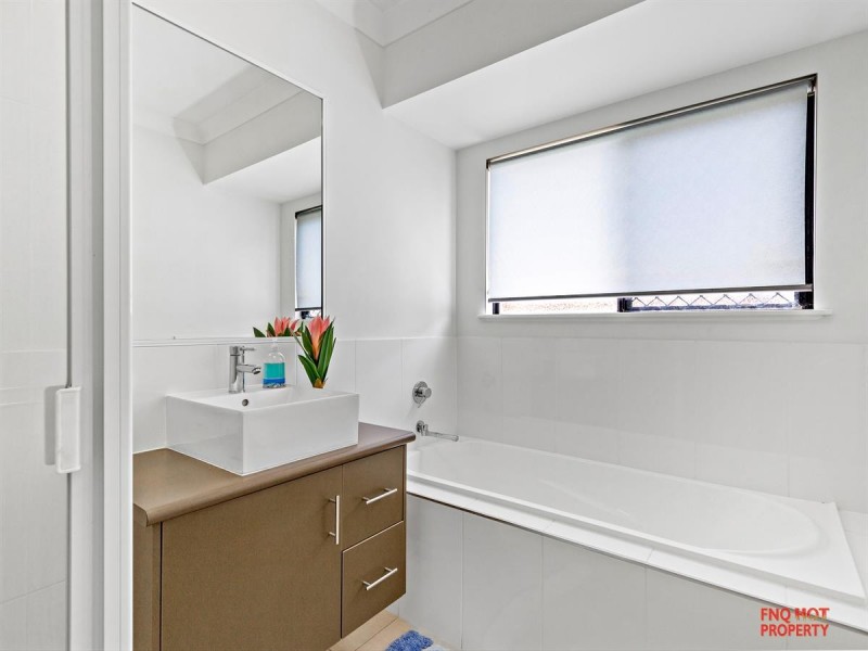 /11 Chandos Brace, Smithfield QLD 4878